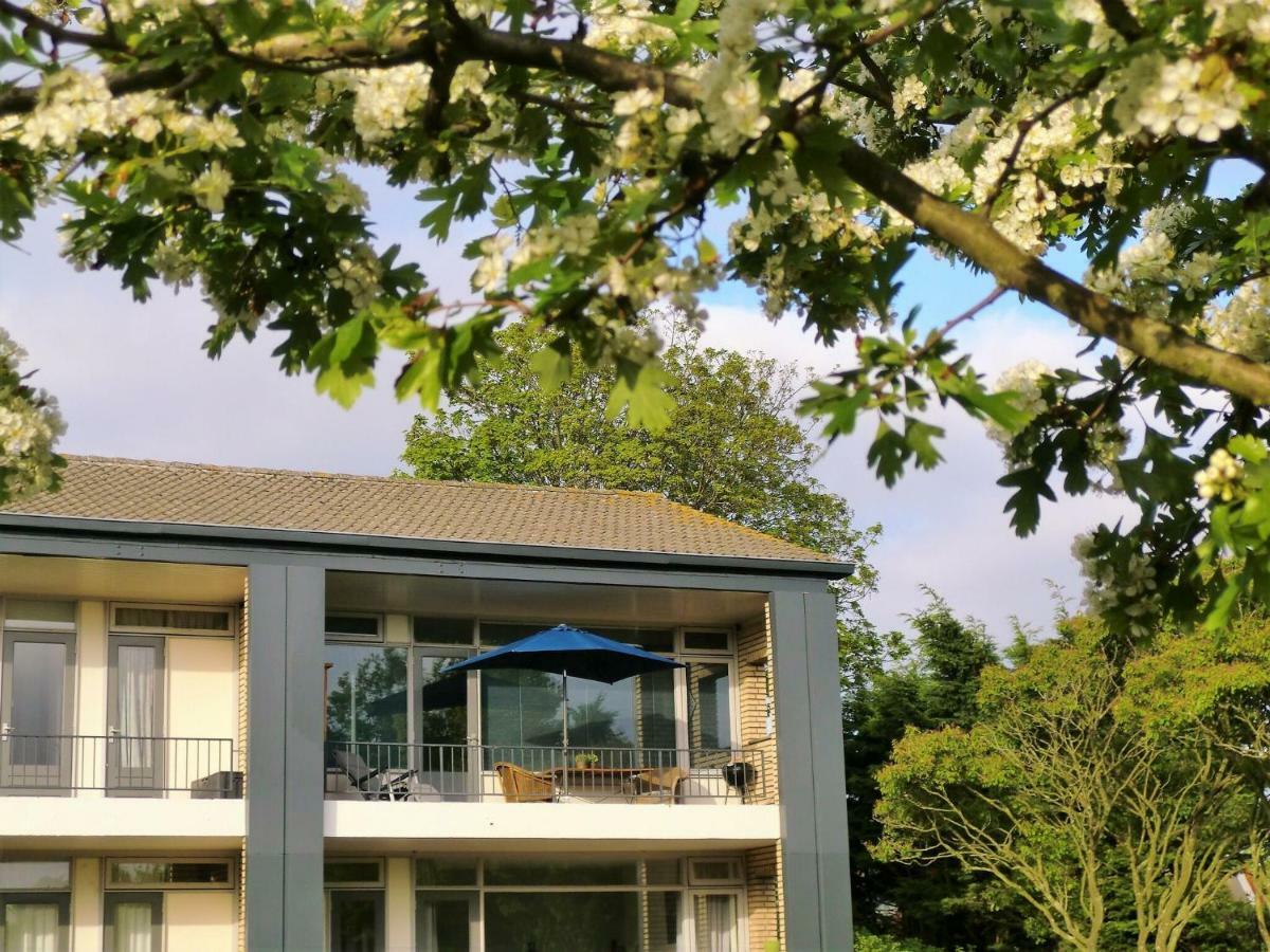 Cozy Apartment In Noordwijk With Balcony Exterior photo